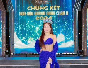 PHÓ CHỦ TỊCH CUỘC THI – VŨ THỤC HIỀN GỢI CẢM HẾT NẤC TẠI CHUNG KẾT MISS ASIAN 2024